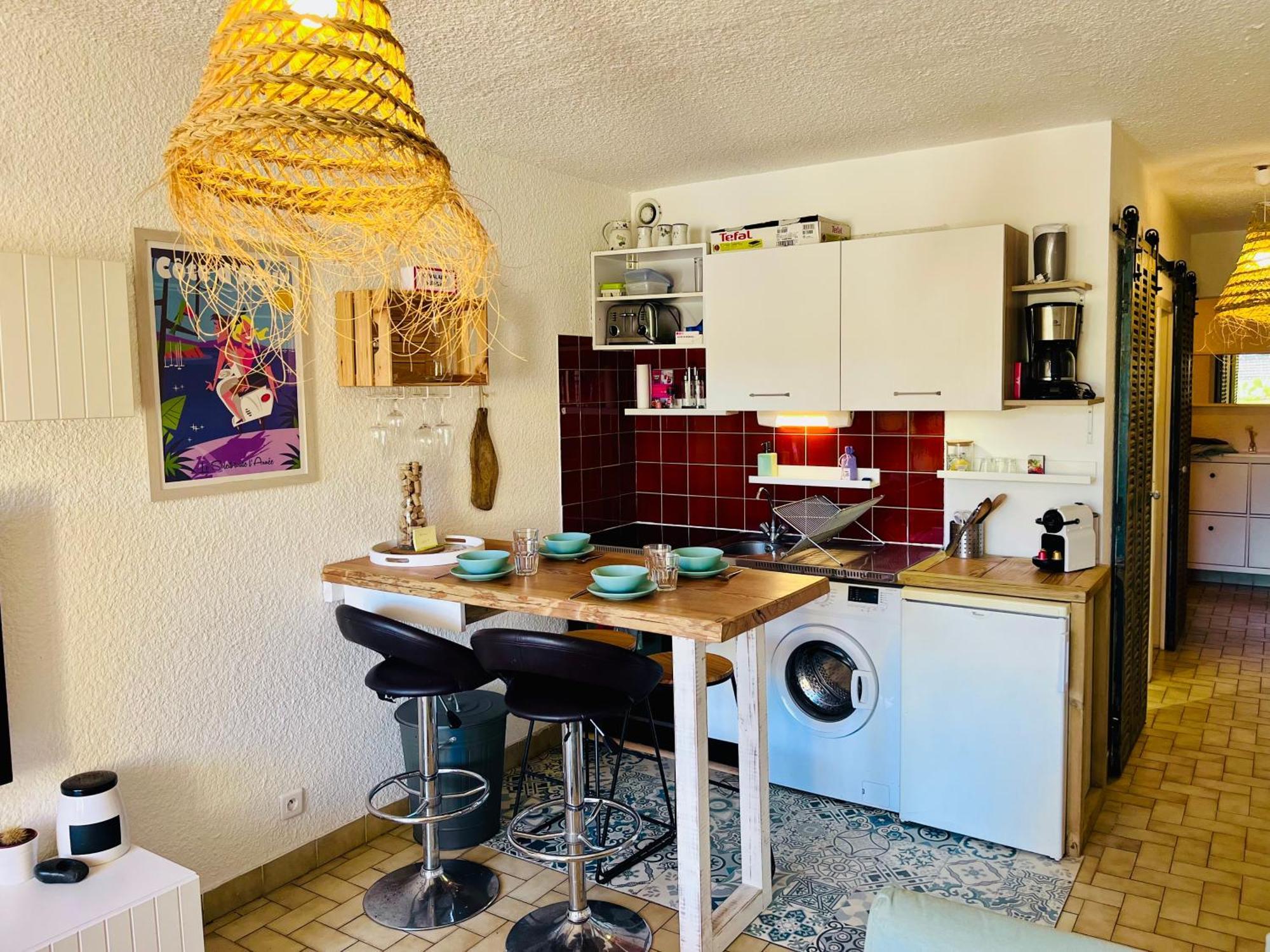 Cosy Deux Pieces Pour 4 Personnes En Centre Ville Classe كافالير سور مير المظهر الخارجي الصورة